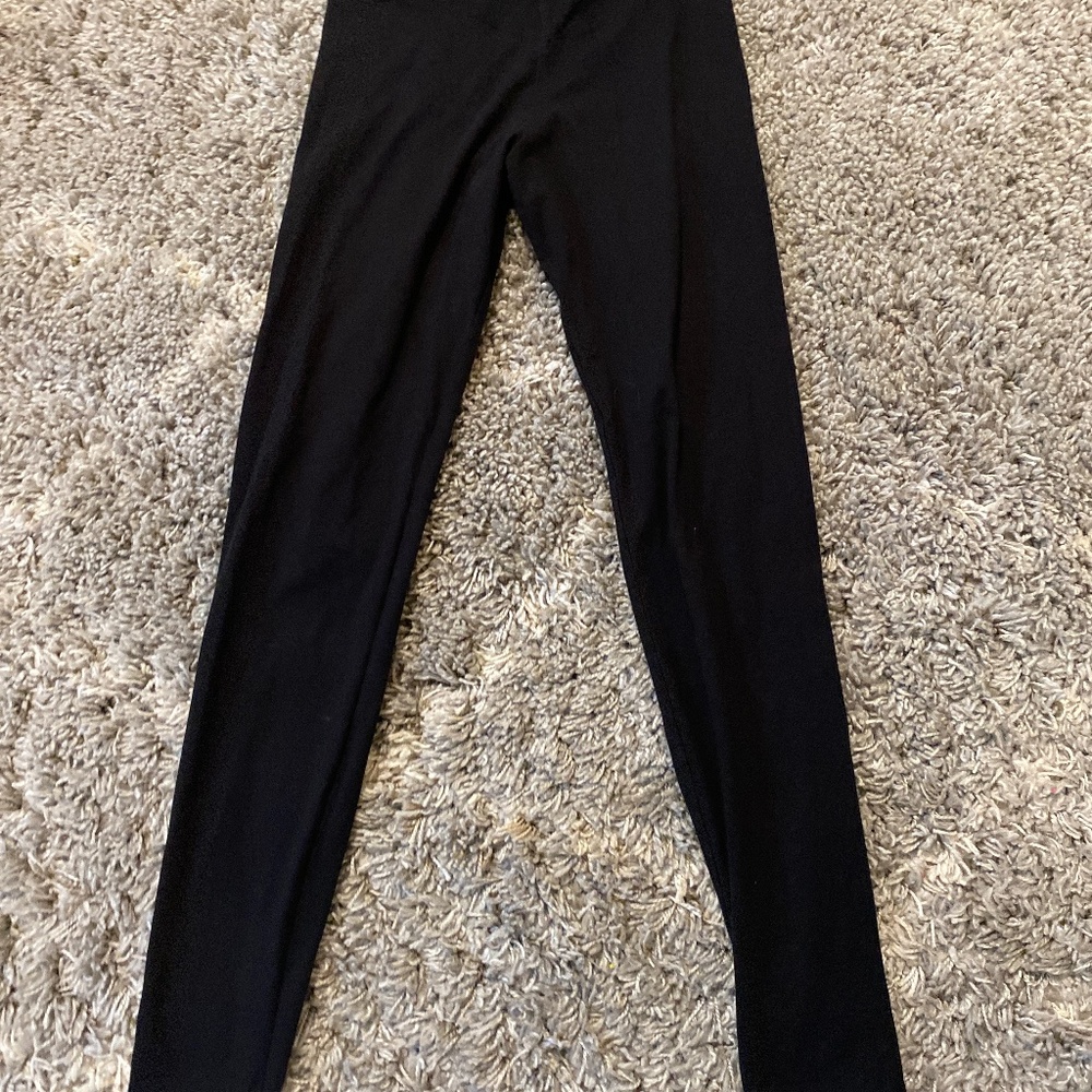 V waist black leggings